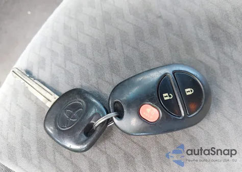 2010 Toyota Tacoma Prerunner V6 from USA, damaged, VIN 3TMJU4GN7AM092188